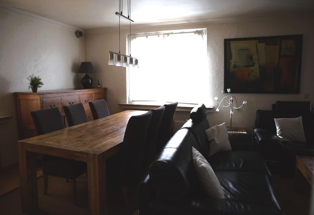 Cozy 3 Bedroom House With 11 Kw Electric Car Charger Hesperange Exteriör bild