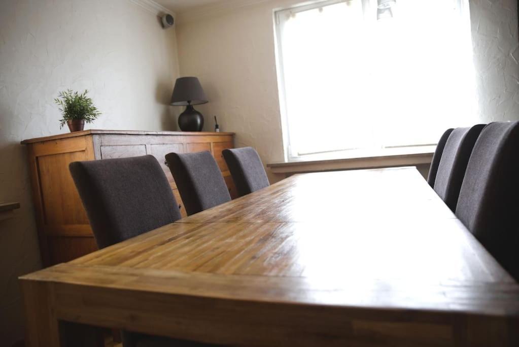Cozy 3 Bedroom House With 11 Kw Electric Car Charger Hesperange Exteriör bild